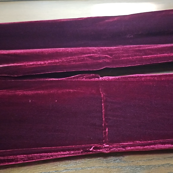 NWT Anne Klein Modern Fit 2PC Women’s Suit Velour Velvet Ruby Red Size 8 - Picture 6 of 6